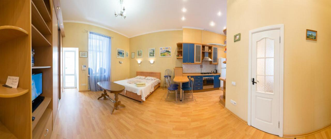 Central Area Apartments Kiev Dış mekan fotoğraf